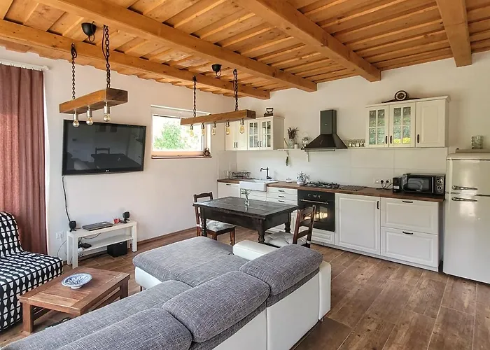 Lägenhet Lavanda Garden Bzenica